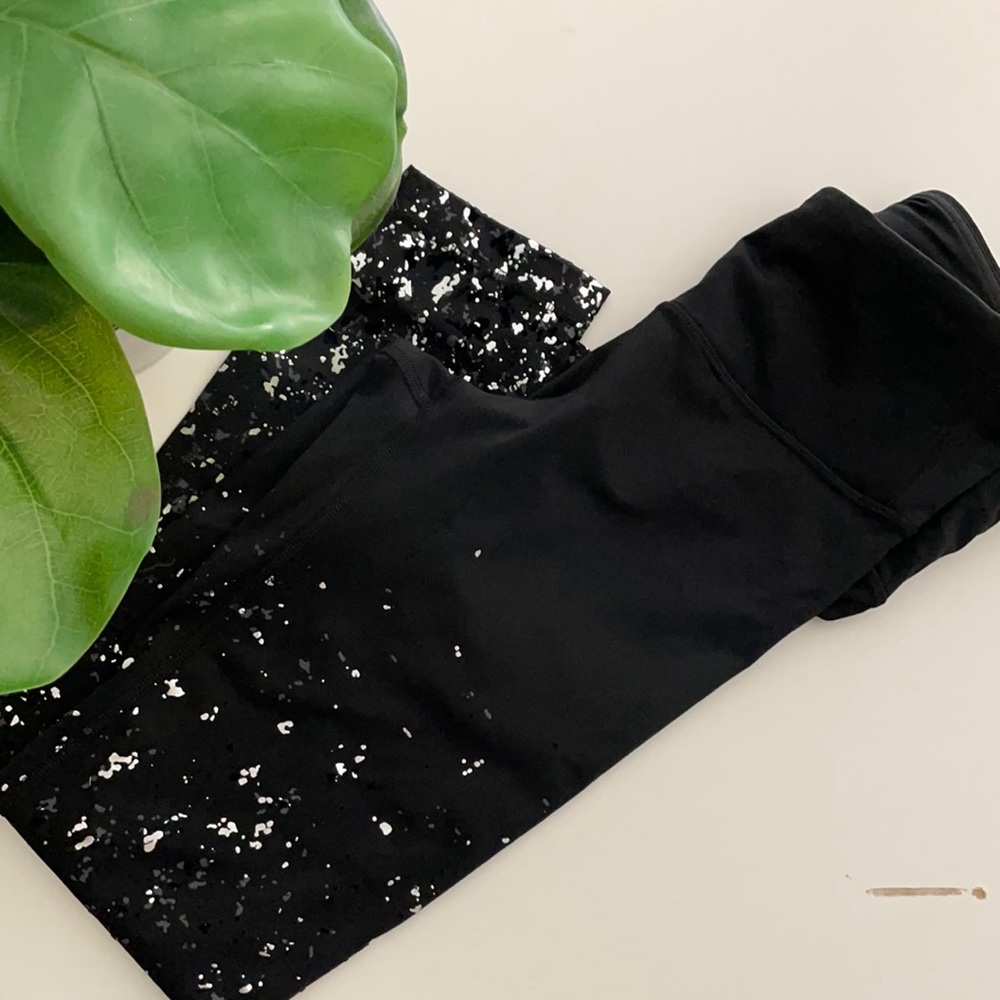 Lululemon Speed Wunder Under 25" 
Lunar New Year